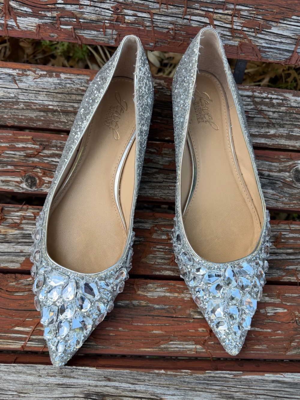Badgley Mischka Silver Jeweled Pointed-Toe Flats Sz-7.5. J